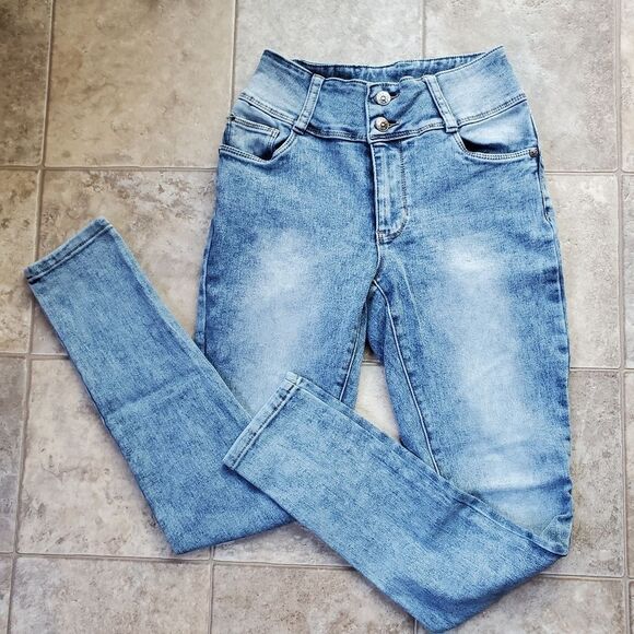 VENUS High Waisted Distressed Jegging Denim Jeans Women's Size 6 - Picture 2 of 9